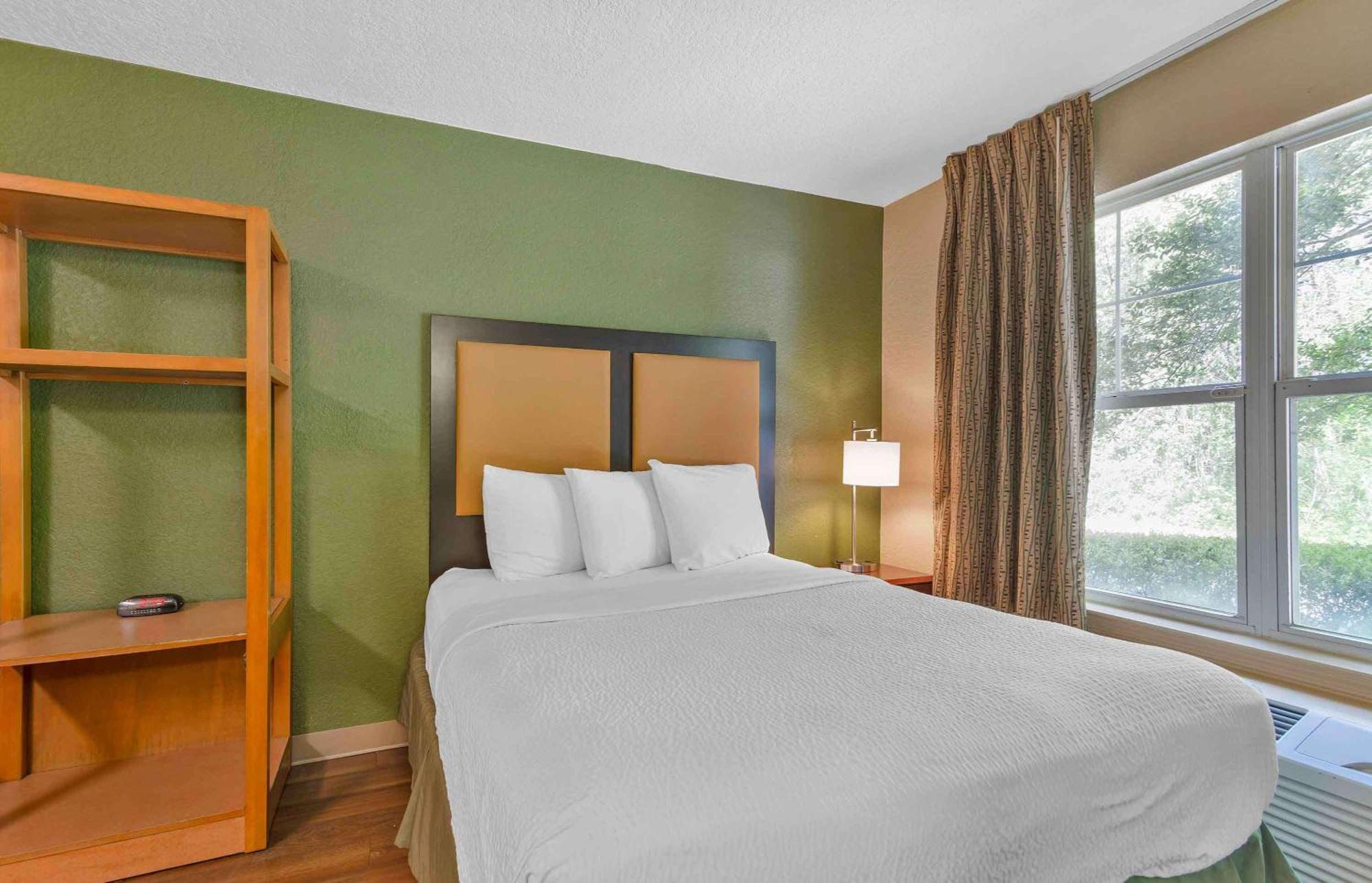 Extended Stay America Select Suites - Orlando - Maitland - Summit Tower Blvd Altamonte Springs Exterior foto