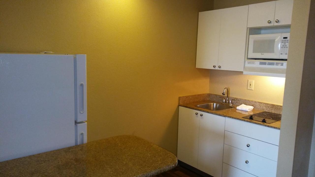Extended Stay America Select Suites - Orlando - Maitland - Summit Tower Blvd Altamonte Springs Exterior foto